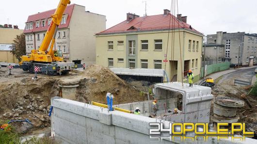 Trwa budowa tunelu pod ulicą Niemodlińską 