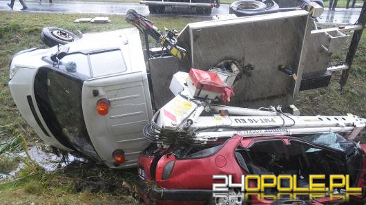 Wypadek 4 samochodów między Opolem a Lędzinami