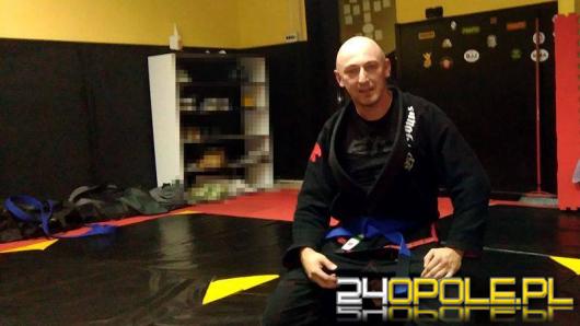 Aspirant z pasją i wynikami w jiu-jitsu