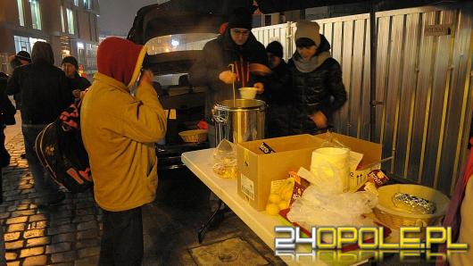 Gorąca "Zupa w Opolu" dla potrzebujących