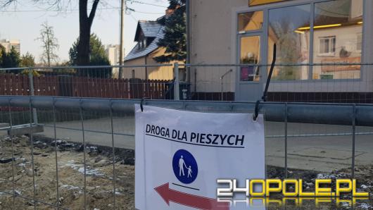 Nowoczesna apeluje o pomoc dla handlowców z Niemodlińskiej. "To nie ich wina że prace idą fatalnie"