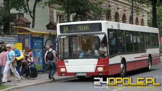 Kierowcy samochodów miejskimi autobusami pojadą za darmo