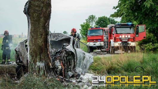 Wypadek pod Kluczborkiem. Zwęglone zwłoki utrudniają ustalenie płci kierowcy 