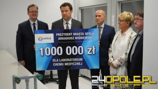 Państwowa Wyższa Szkoła Medyczna będzie miała laboratorium chemii medycznej