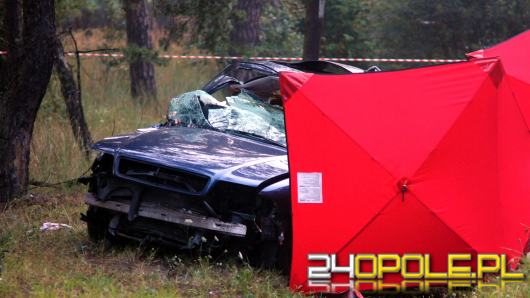 Tragiczny wypadek w Grodźcu, nie żyje 19 letni kierowca