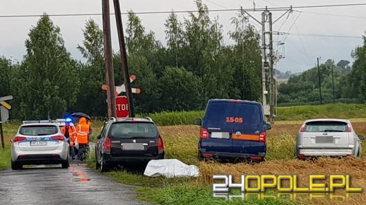 19-latek wjechał na przejazd kolejowy w Głuchołazach. Zginął na miejscu