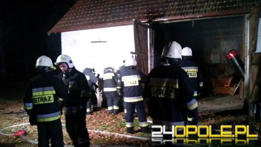 Spłonęła stodoła w Biestrzynniku, znaleziono zwłoki mężczyzny