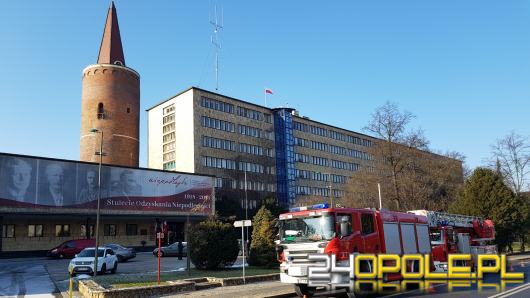 Alarm bombowy w Urzędzie Wojewódzkim, trwa sprawdzanie pomieszczeń