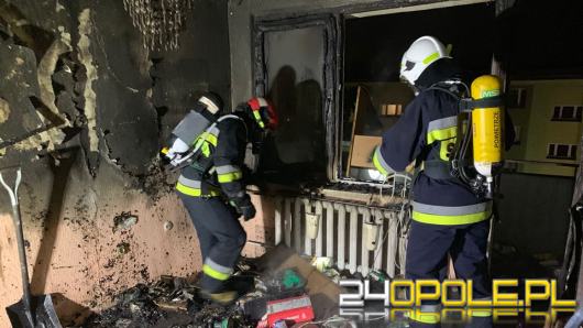 Pożar mieszkania na osiedlu Piastów w Zdzieszowicach, ranna lokatorka
