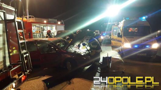 Zderzenie pojazdów w Gogolinie. Dwie osoby w szpitalu