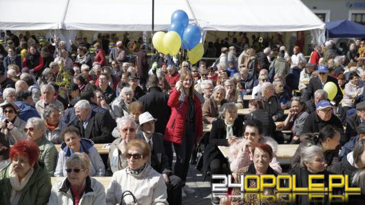 Na opolskim rynku zapachniało świętami. Tłumy Opolan na Opolskim Śniadaniu Wielkanocnym