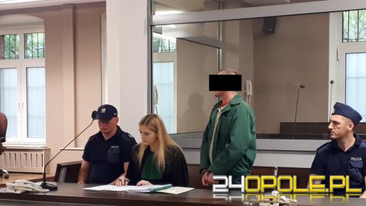 Miał molestować nieletnią córkę swojej żony. Roman P. stanął dziś przed sądem w Opolu
