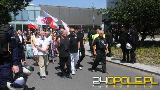 Narodowcy, społecznicy i organizacje przeciwne LGBT zjednoczyły się w kontrmanifestacji