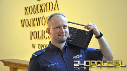 Producent muzyczny, inżynier dźwięku, pianista, ale również policjant opolskiego garnizonu