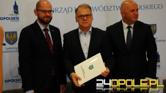 Pierwsze "antysmogowe" umowy podpisały Olesno i Strzelce Opolskie