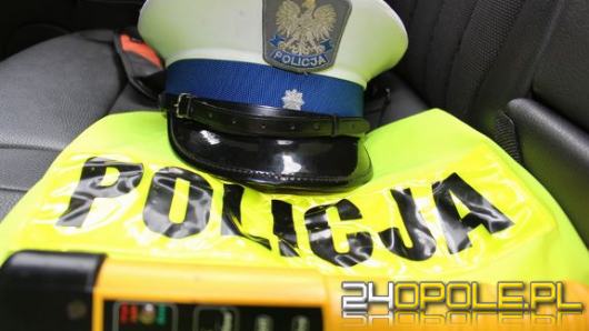 Bez uprawnień uciekał przed policją, był pijany