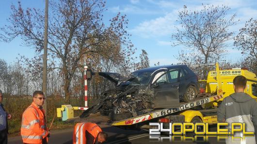 Wypadek na przejeździe kolejowym w Brzegu. Nowy "Impuls" do naprawy