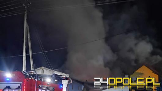 9 zastępów straży walczyło z pożarem budynków mieszkalnych