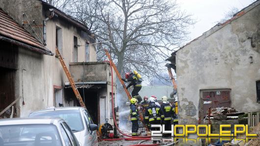 Pożar domu jednorodzinnego w Ligocie Górnej. Znaleziono zwęglone ciało