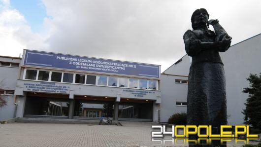 Uczniowie wrócą do szkół. Resort zdrowia przewiduje różne scenariusze powrotu