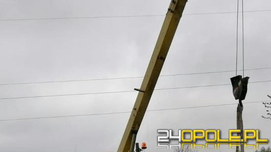 Dachowanie w Namysłowie. "Kierowca trzeźwy ale nierozważny"