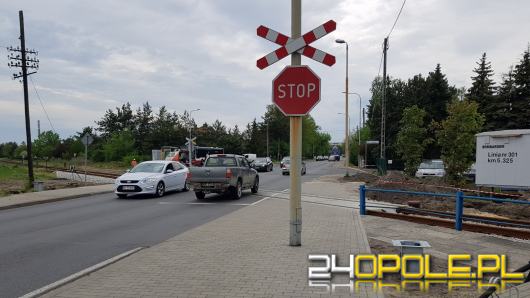 Przejazd kolejowy na ulicy Częstochowskiej doczeka się rogatek i świateł