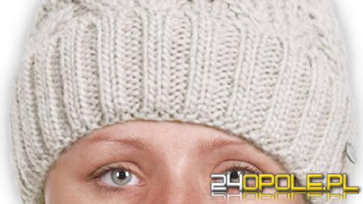 Wyłudziła 50 000 złotych od seniorki - policja publikuje portret pamięciowy