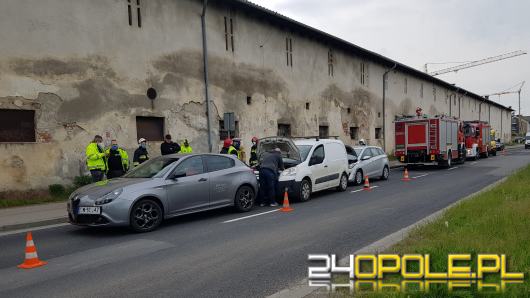 Zderzenie trzech aut na ulicy Partyzanckiej w Opolu