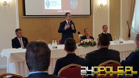 Marszałek Senatu Tomasz Grodzki spotkał się z samorządowcami z Opolszczyzny i młodzieżą 