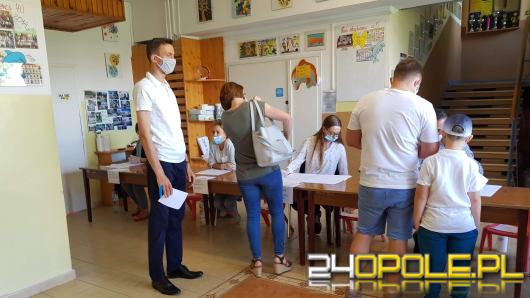 Państwowa Komisja Wyborcza podała pierwszą frekwencję