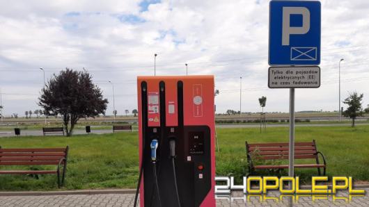 Kolejny punkt ładowania pojazdów elektrycznych na MOP-ie w ciągu A4 na Opolszczyźnie