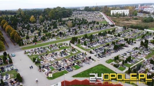 Zbliżają się obchody dnia Wszystkich Świętych. Czy będziemy mogli odwiedzić bliskich?