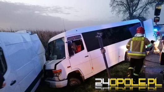 6 osób poszkodowanych w zderzeniu na DW 396