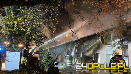 Nocna akcja straży w Zdzieszowicach. Płonął dom jednorodzinny