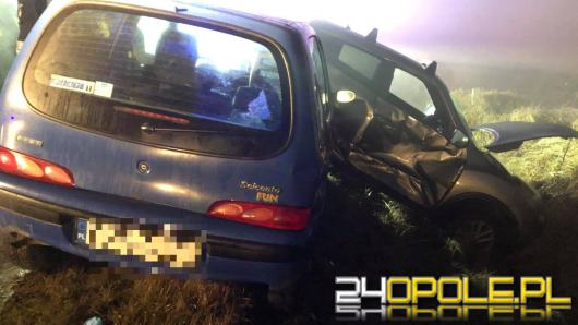 Zderzenie pojazdów w Łączniku. 3 osoby poszkodowane