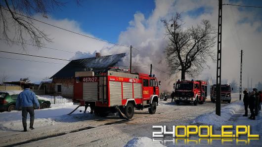 Pożar domu w Bielicach. Czteroosobowa rodzina została bez dachu nad głową