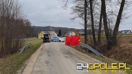 74-letni motorowerzysta zginął na drodze. Wypadek w powiecie strzeleckim