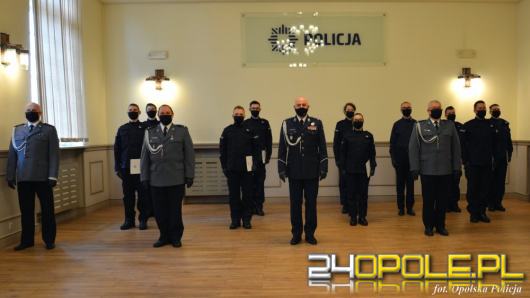 Nowi policjanci ślubowali na sztandar