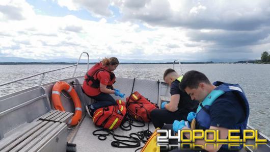 Akcja ratunkowa na Jeziorze Nyskim. Wędkarz stracił przytomność