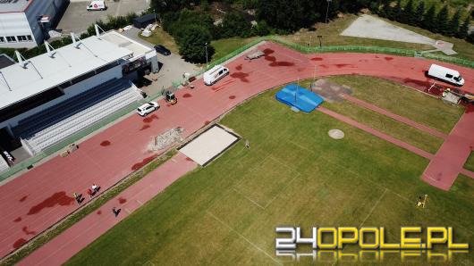 Stadion Opolskich Olimpijczyków ma już oświetlenie. Teraz trwa remont nawierzchni