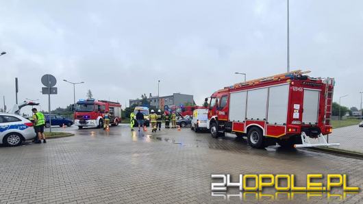Cztery osoby poszkodowane po zderzeniu trzech pojazdów na obwodnicy Opola