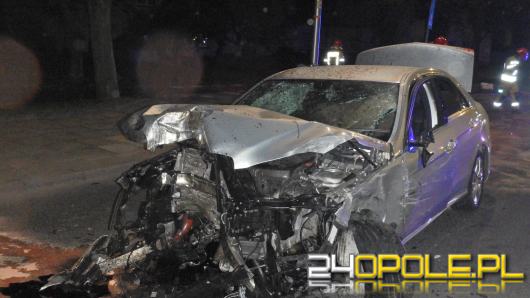 Groźne zderzenie dwóch osobówek w Opolu
