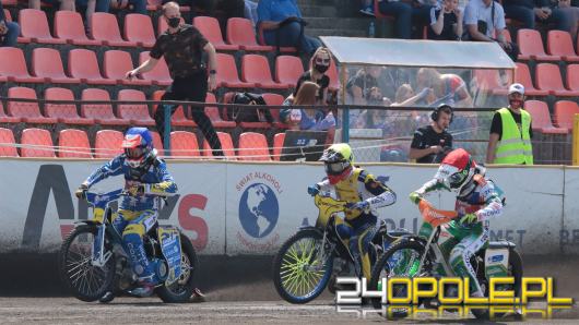 Kolejarz gromi w rewanżu i pojedzie w finale