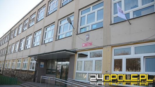 Kwarantanna pierwszaków w opolskiej podstawówce. Chory nauczyciel