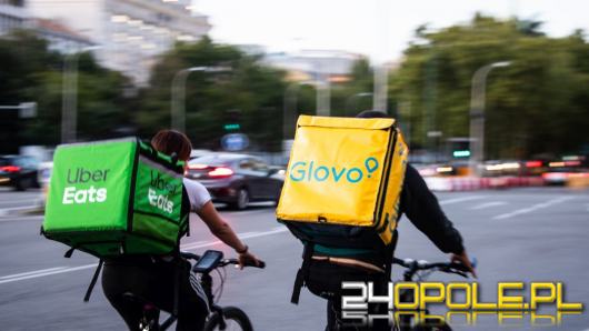 Uber Eats i Glovo pod lupą UOKiK po skargach klientów