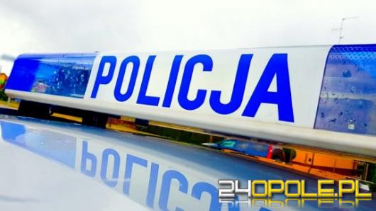 Zdarzenie z udziałem rowerzysty i osobówek w Czaplach Wolnych. Za kierownicą policjant 