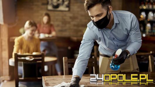 Nowe obostrzenia. Dwie potężne branże ostrzegają