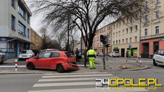 Wymusił pierwszeństwo na skrzyżowaniu. Młody kierowca ukarany wysokim mandatem