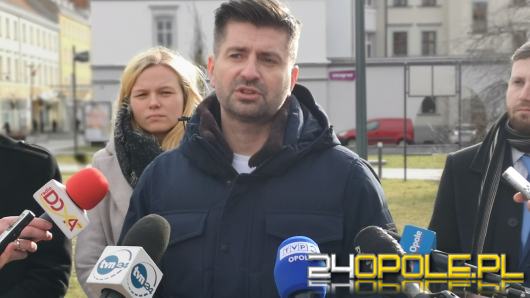 Temat bulwersuje. Rząd jest przeciwko Mniejszości Niemieckiej. Lewica reaguje