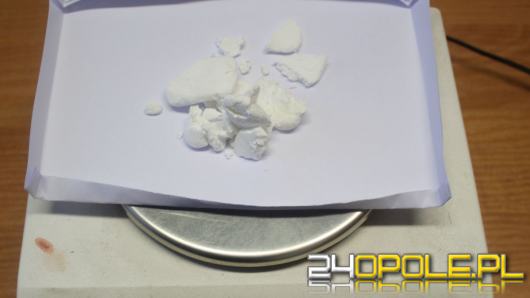 Ukrył narkotyki w kole zapasowym. Zatrzymanie w Namysłowie 